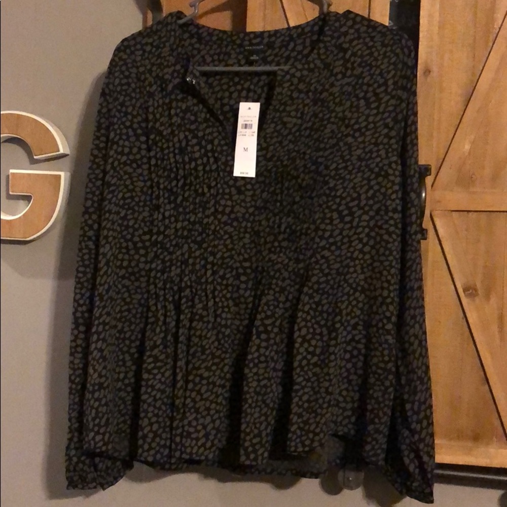 NWT Ann Taylor Blouse